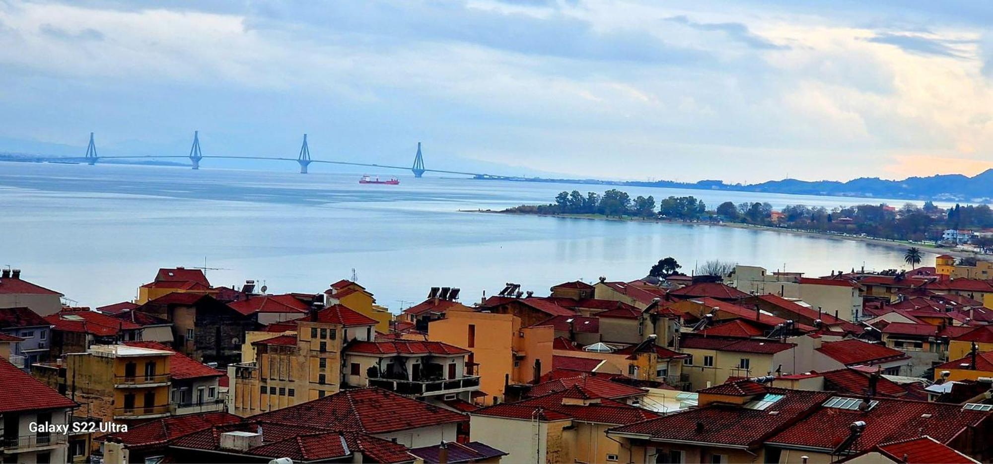 360ᵒ Lepanto Apartment Nafpaktos Buitenkant foto